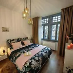 Beatrice Old Town With 1 Free Private Parking * Kassa