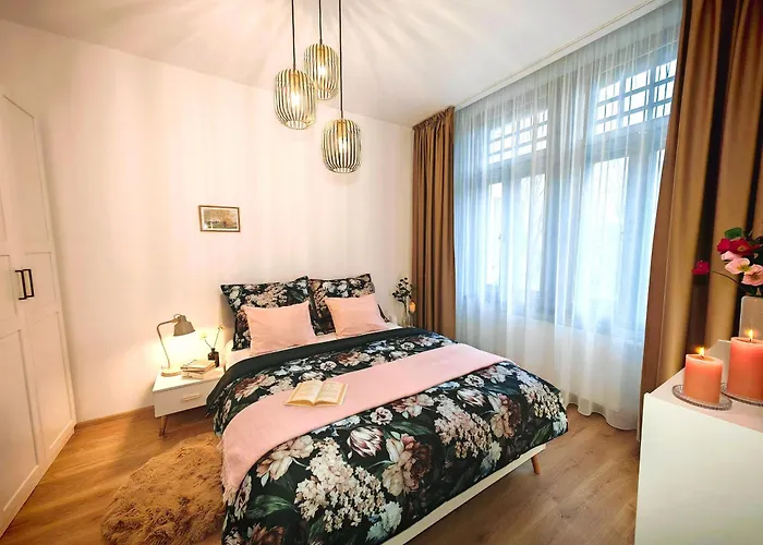 Beatrice Old Town With 1 Free Private Parking Кошице